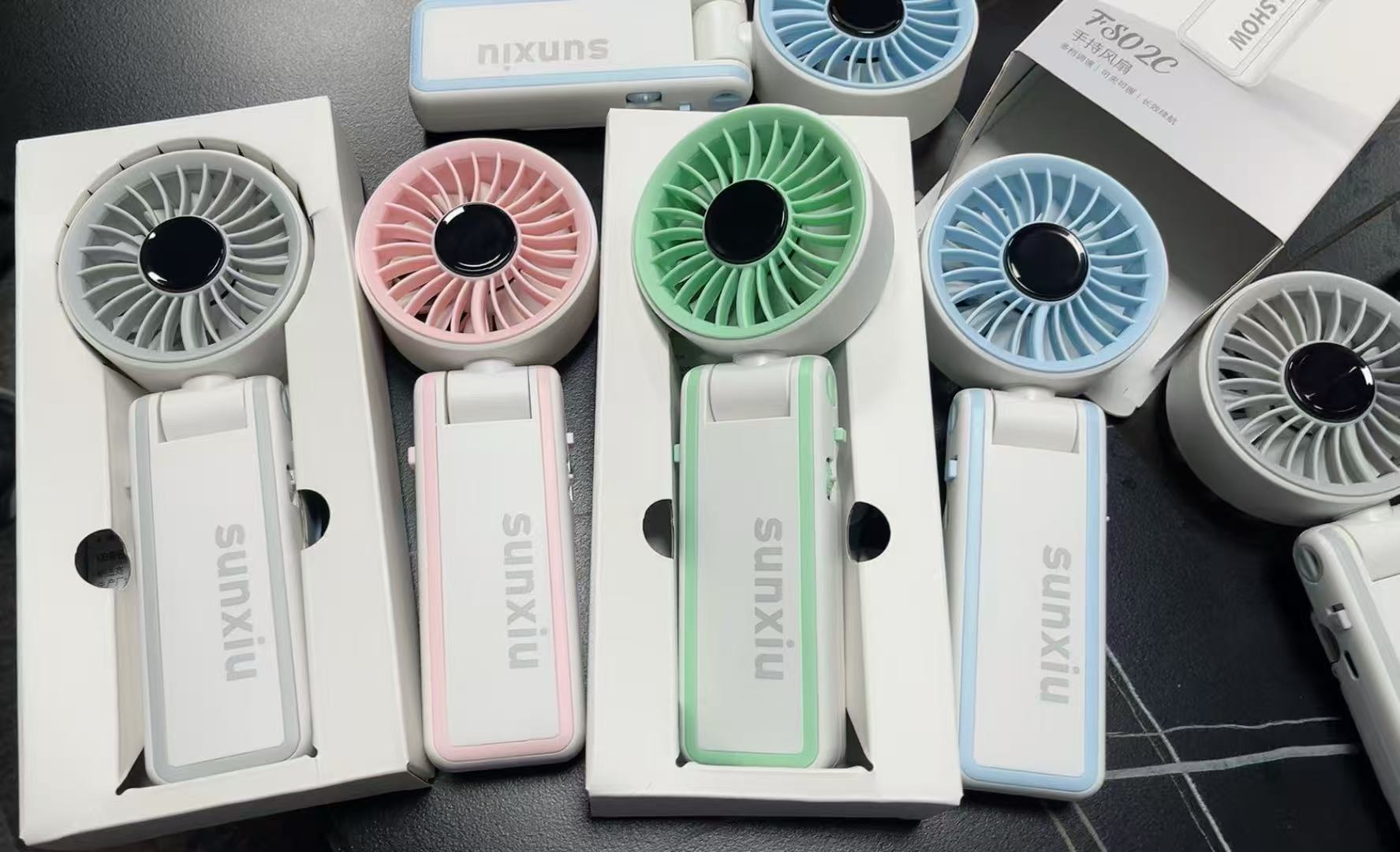FS02C Clip-on Mini Fan - 4000mAh/8000mAh rechargeable clip fan